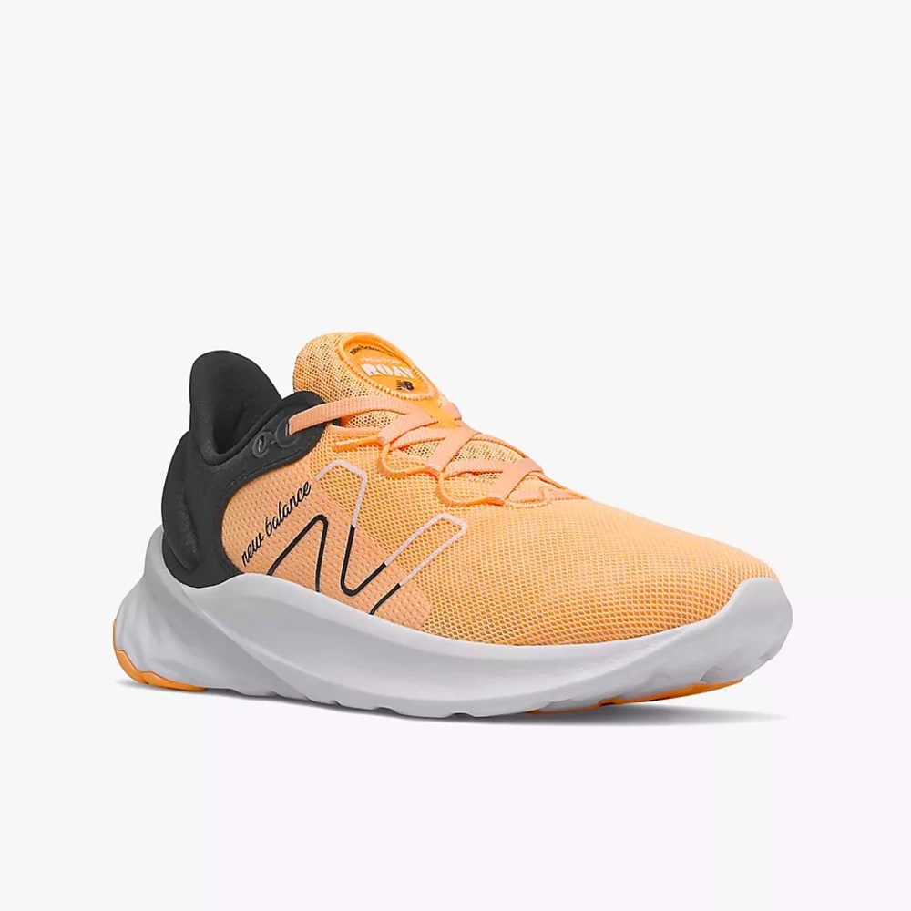 New Balance Women's Fresh Foam Roav v2
